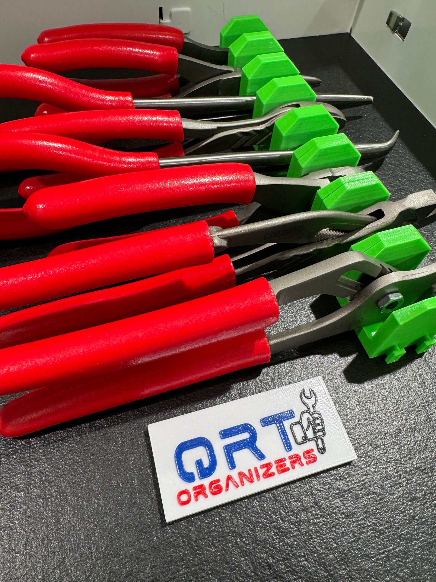 QRT Mag Lock Modular Pliers/Universal Organizers