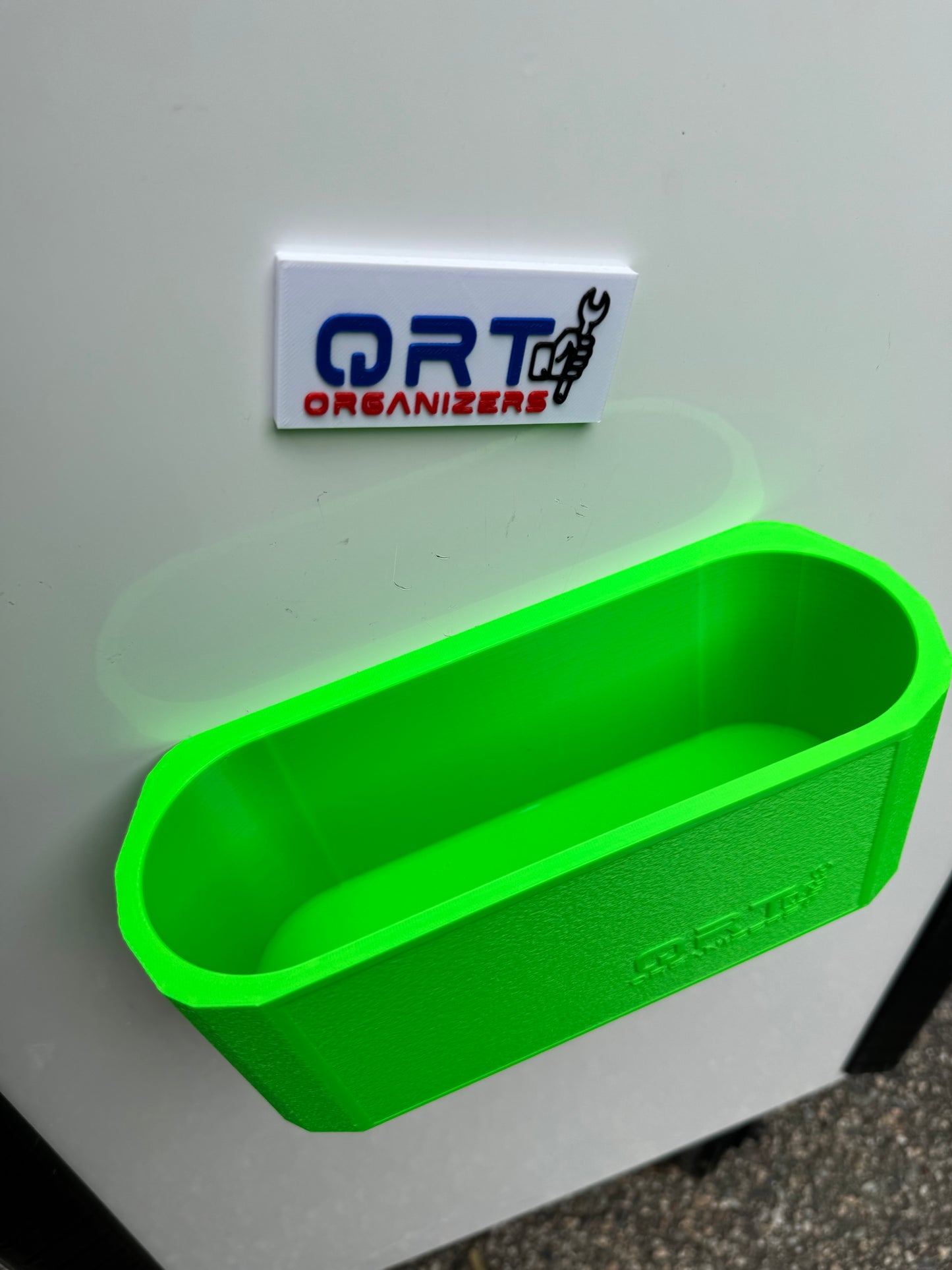Magnetic Triple Aerosol Can Holder