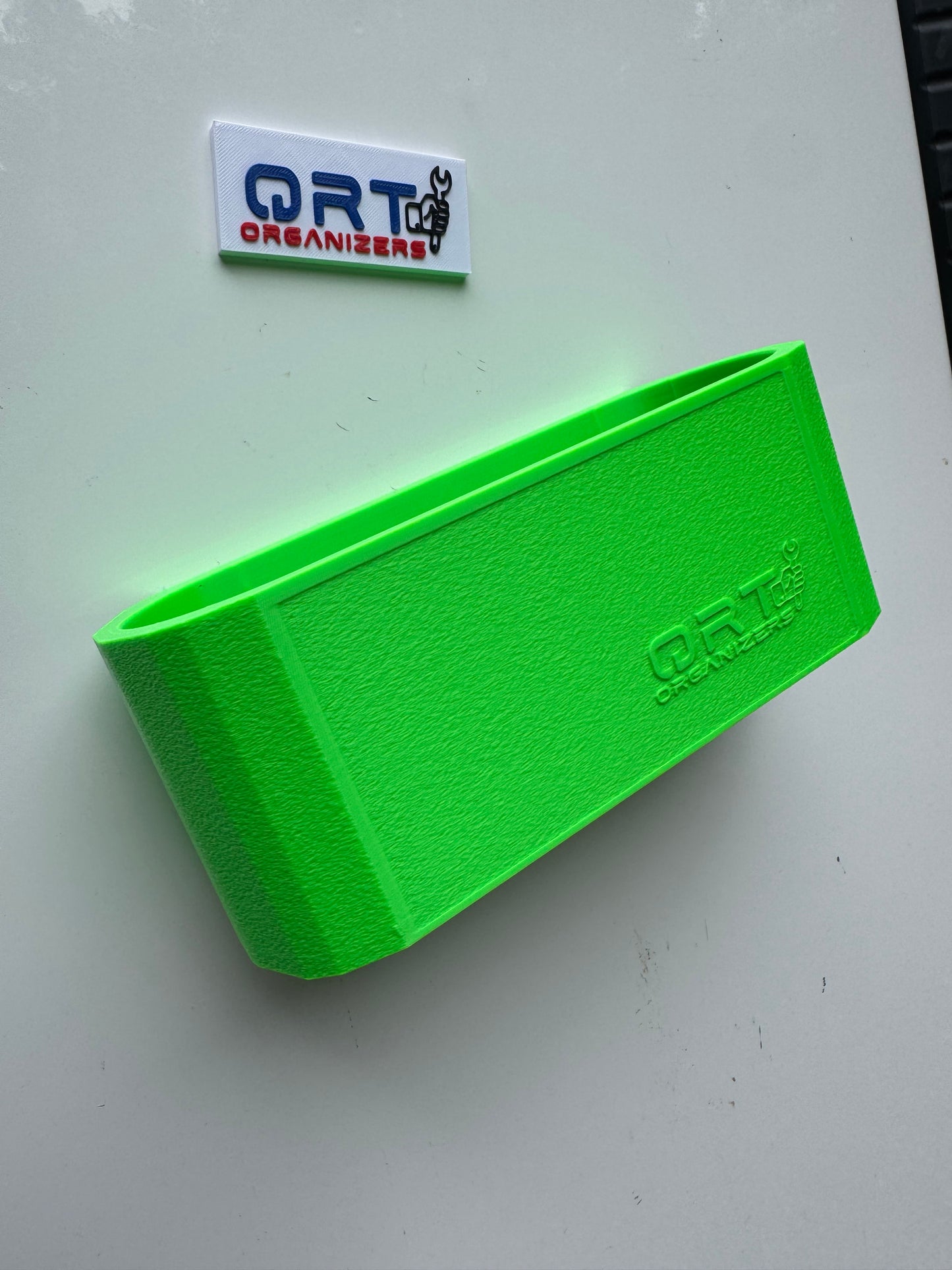 Magnetic Triple Aerosol Can Holder
