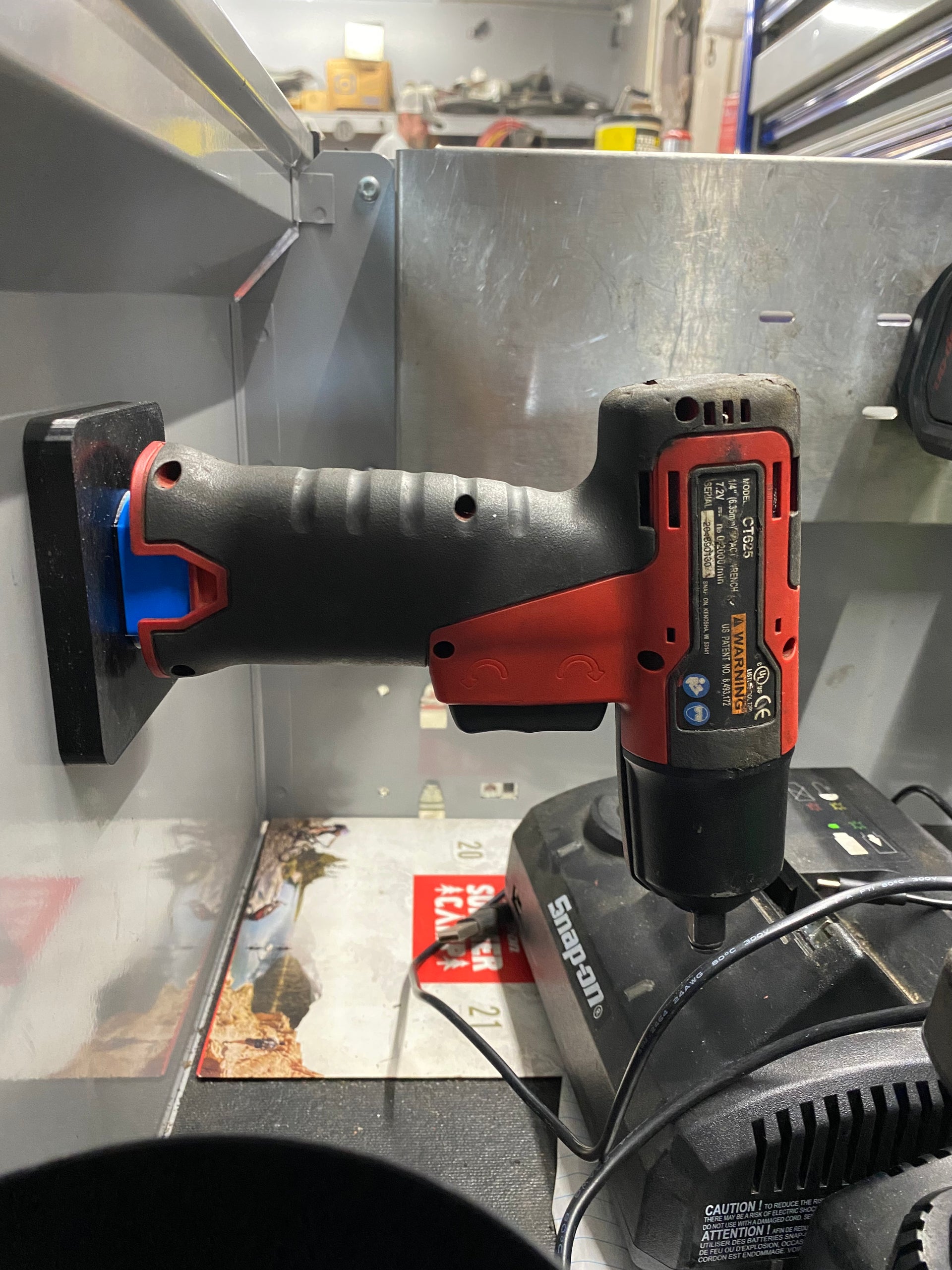 QRT Snap On Bare Tool Holder w/Integrated Magnetic Base